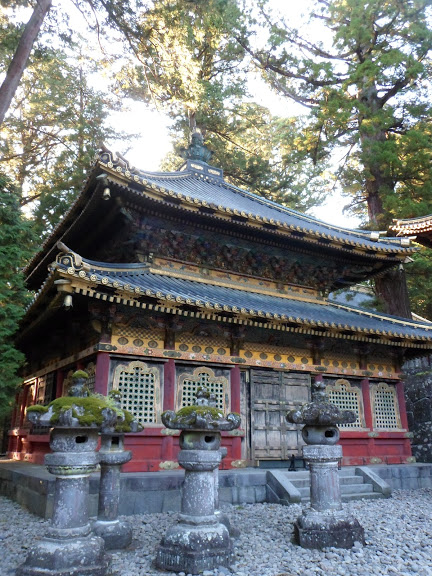 allées du Toshogu puis du sanctuaire Futarasan